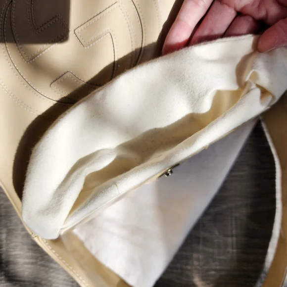 Gucci Tom Ford Structured Bag - Picture 15 of 16